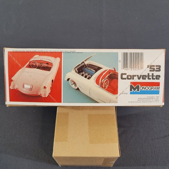 MONOGRAM ‘53 Corvette 1/24 Scale Model New Open Box 2291 - Picture 4 of 8